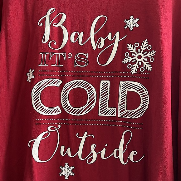 GAMEDAY COUTURE 🥶 100% COTTON BURGUNDY RED LONG SLEEVE GRAPHIC TSHIRT Women XXL - Picture 2 of 5